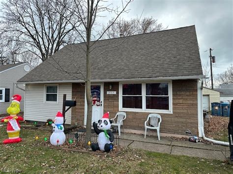2855 sterling rd lorain ohio  The Zestimate for this house is $107,500, which has decreased by $753 in the last 30 days